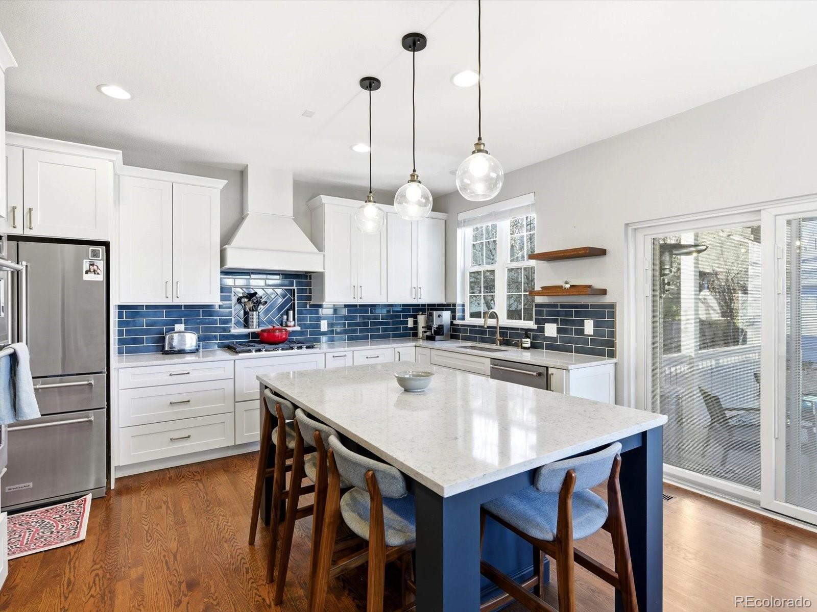 Photo of Listing #3849584