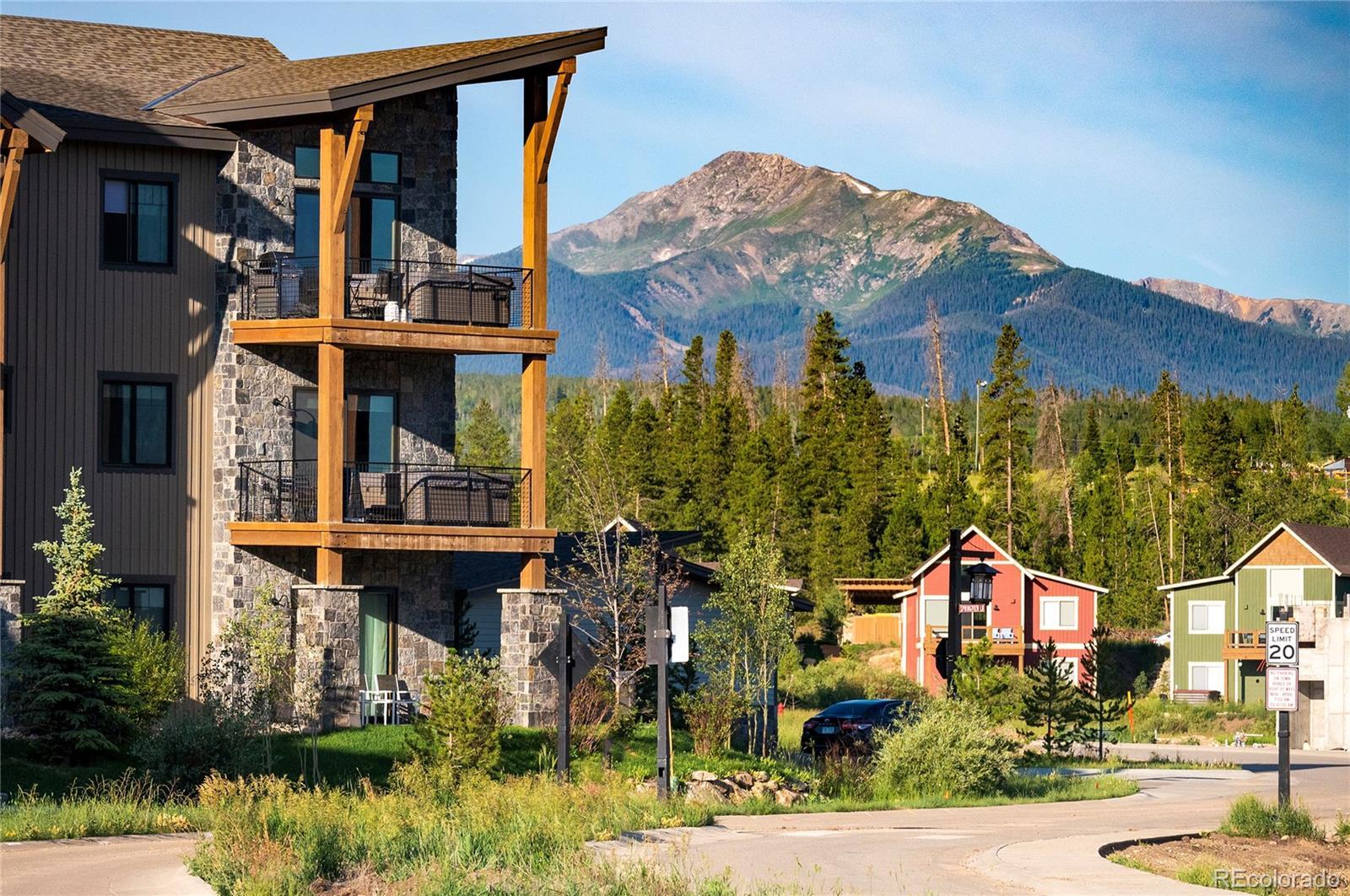 Photo of Listing #3852708