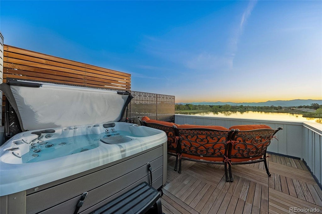 3101 W 47th Avenue 13, Denver