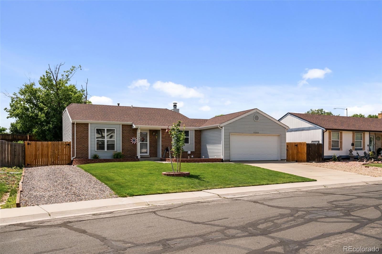 Photo of Listing #3863058