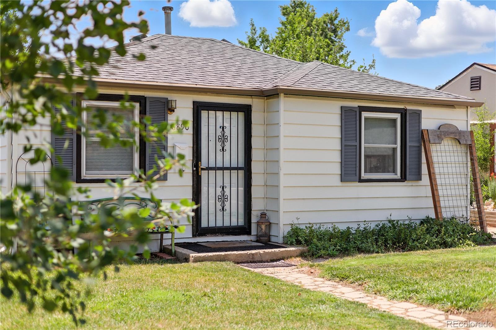 Photo of Listing #3867319