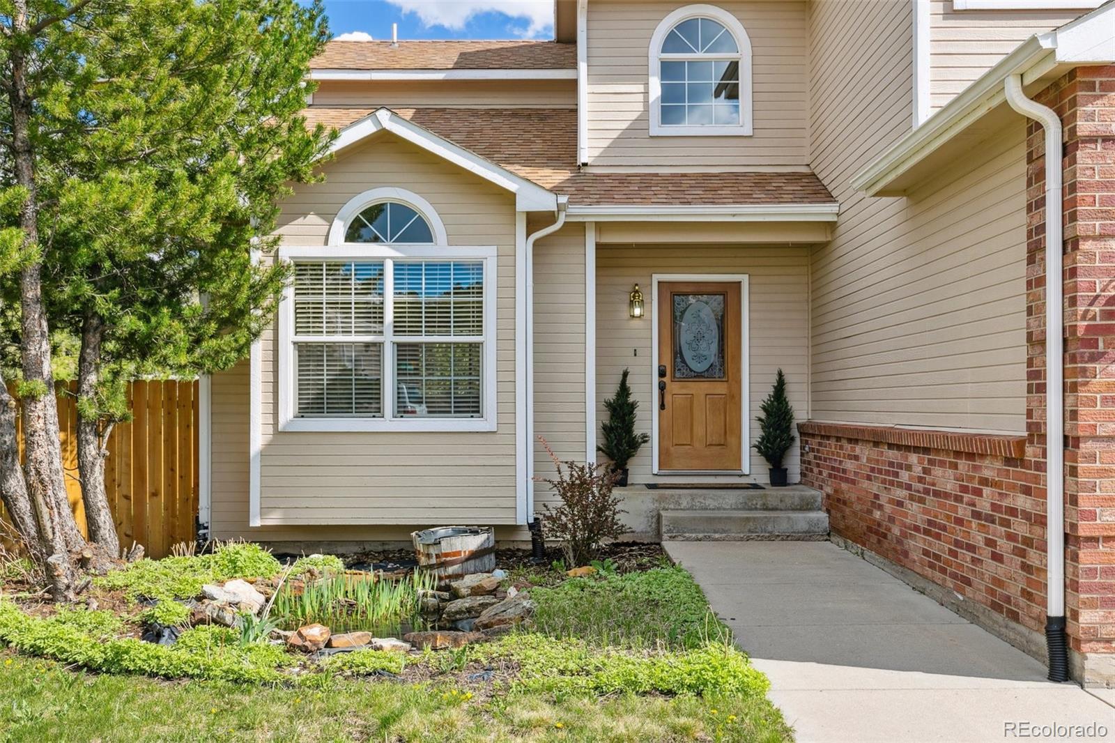 Photo of Listing #3875677