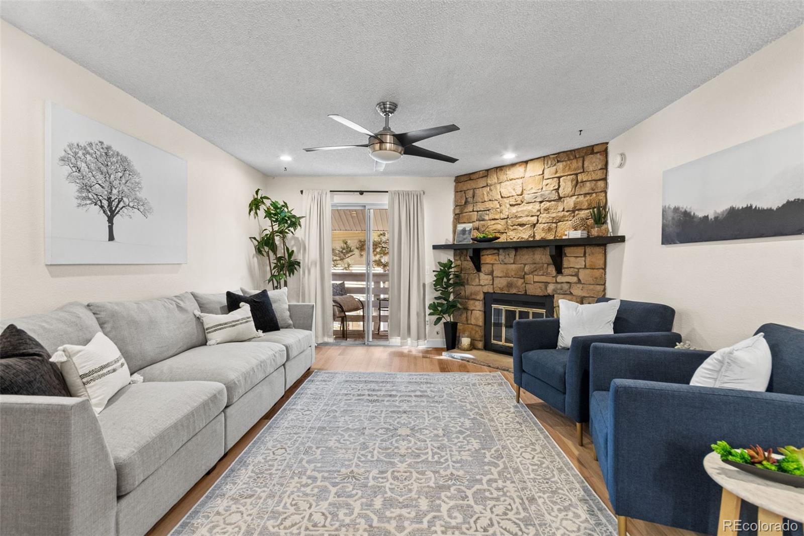 Photo of Listing #3876540