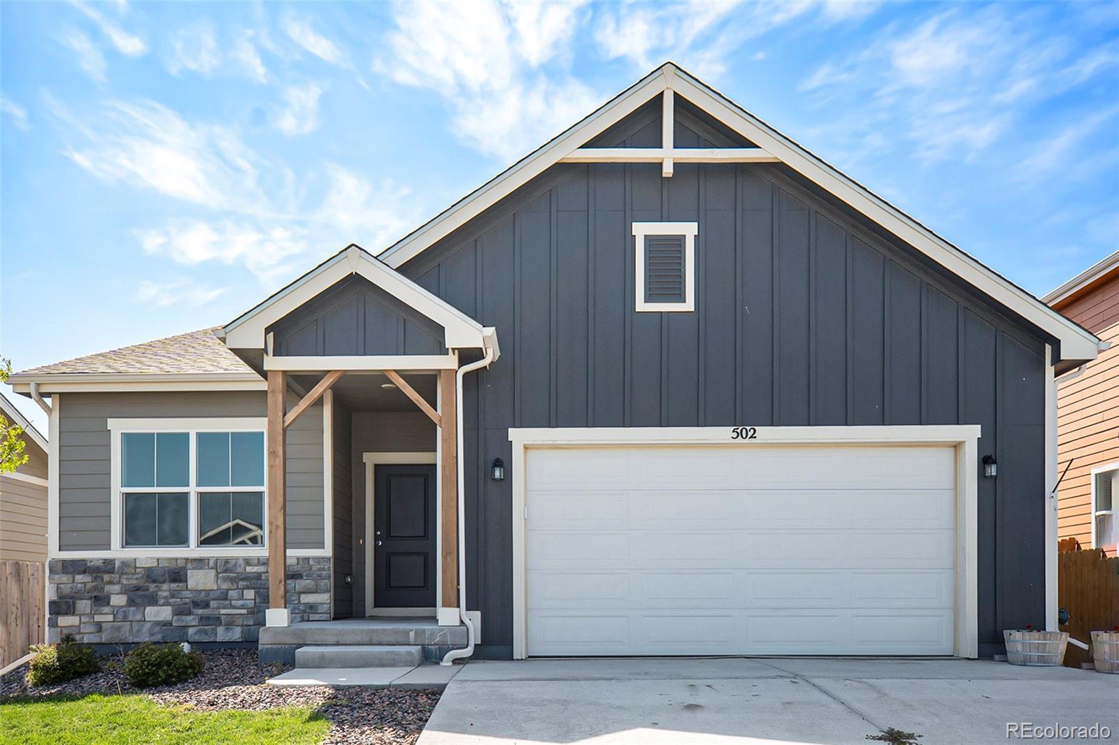 Photo of Listing #3883946