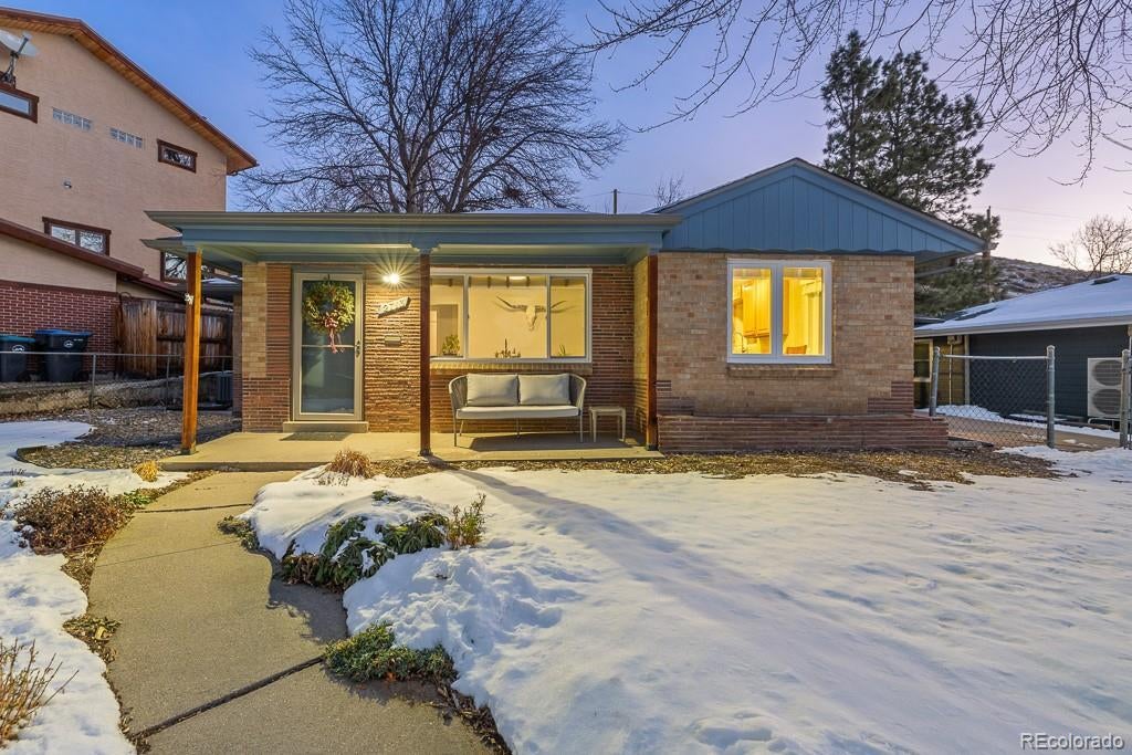 Photo of Listing #3885490