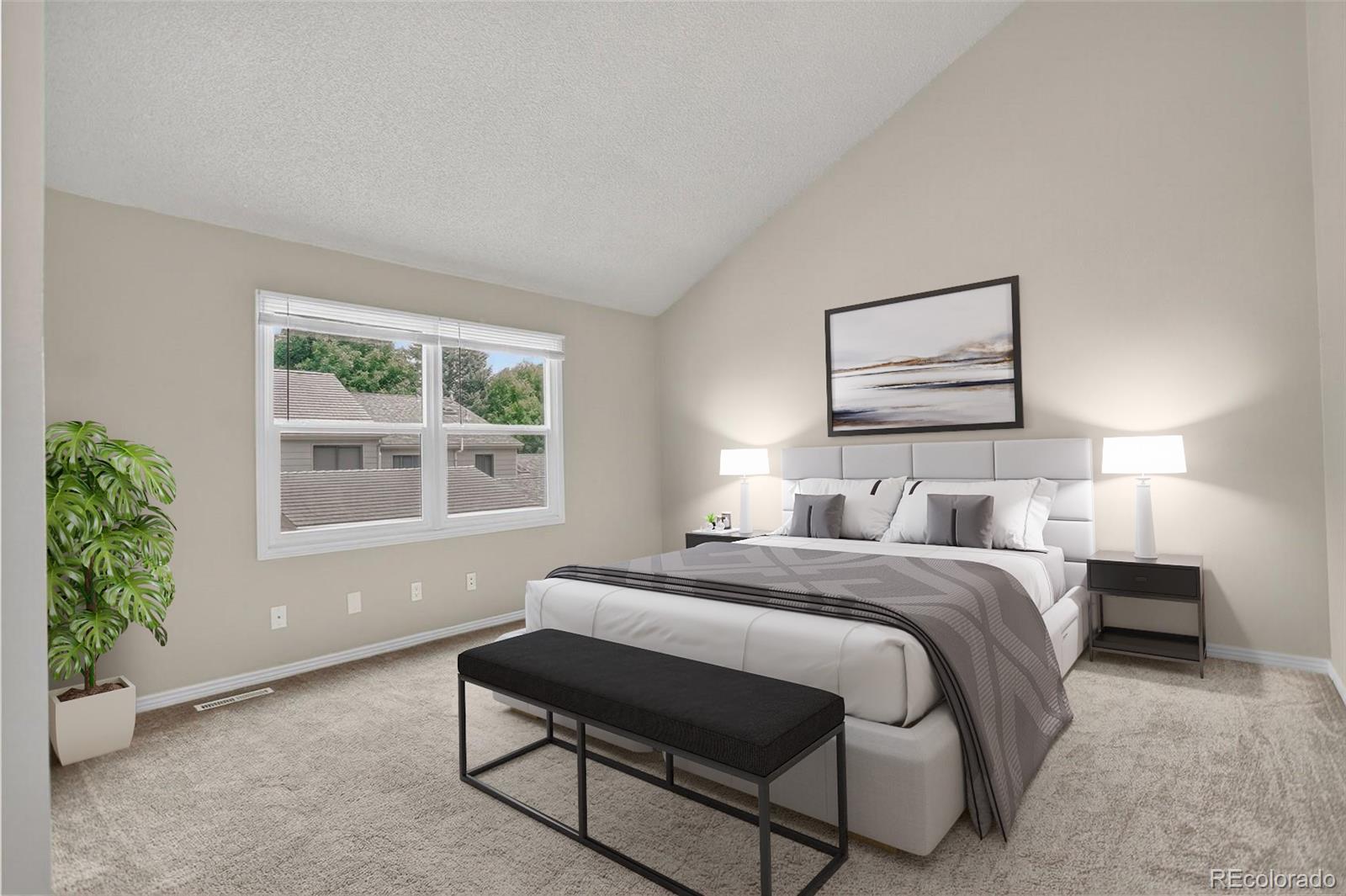 Photo of Listing #3893785