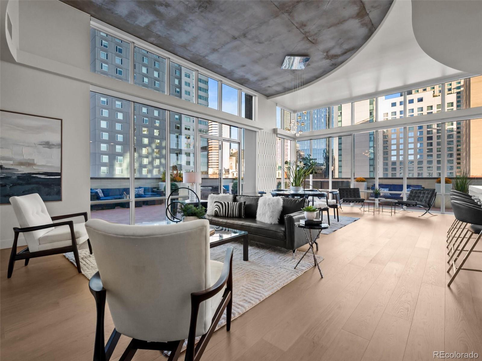 Photo of Listing #3895009