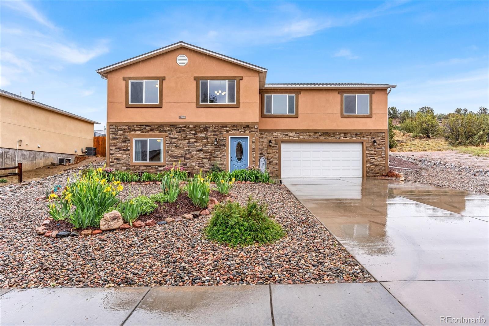 Photo of Listing #3896805