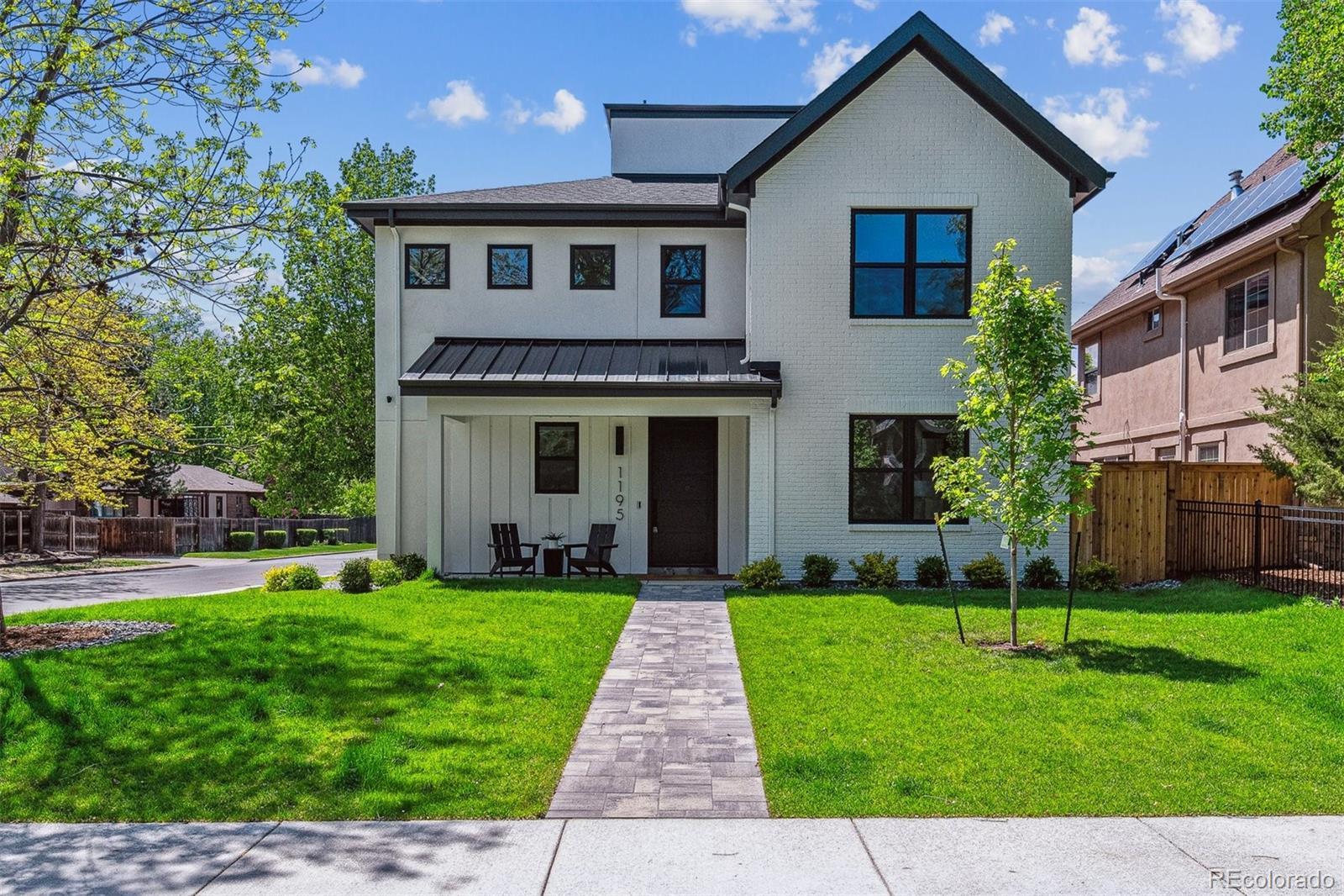 Photo of Listing #3901802