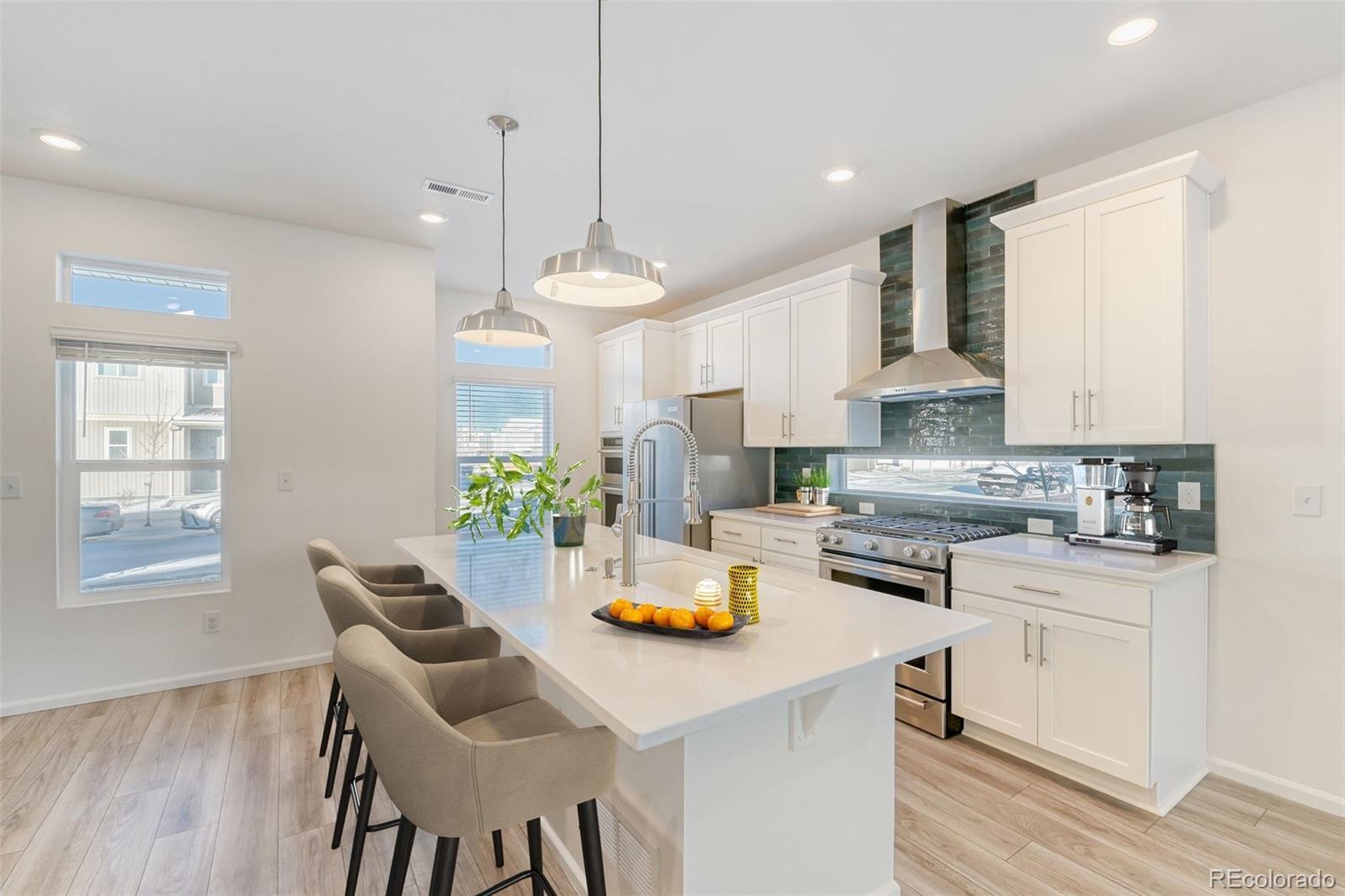 Photo of Listing #3904860