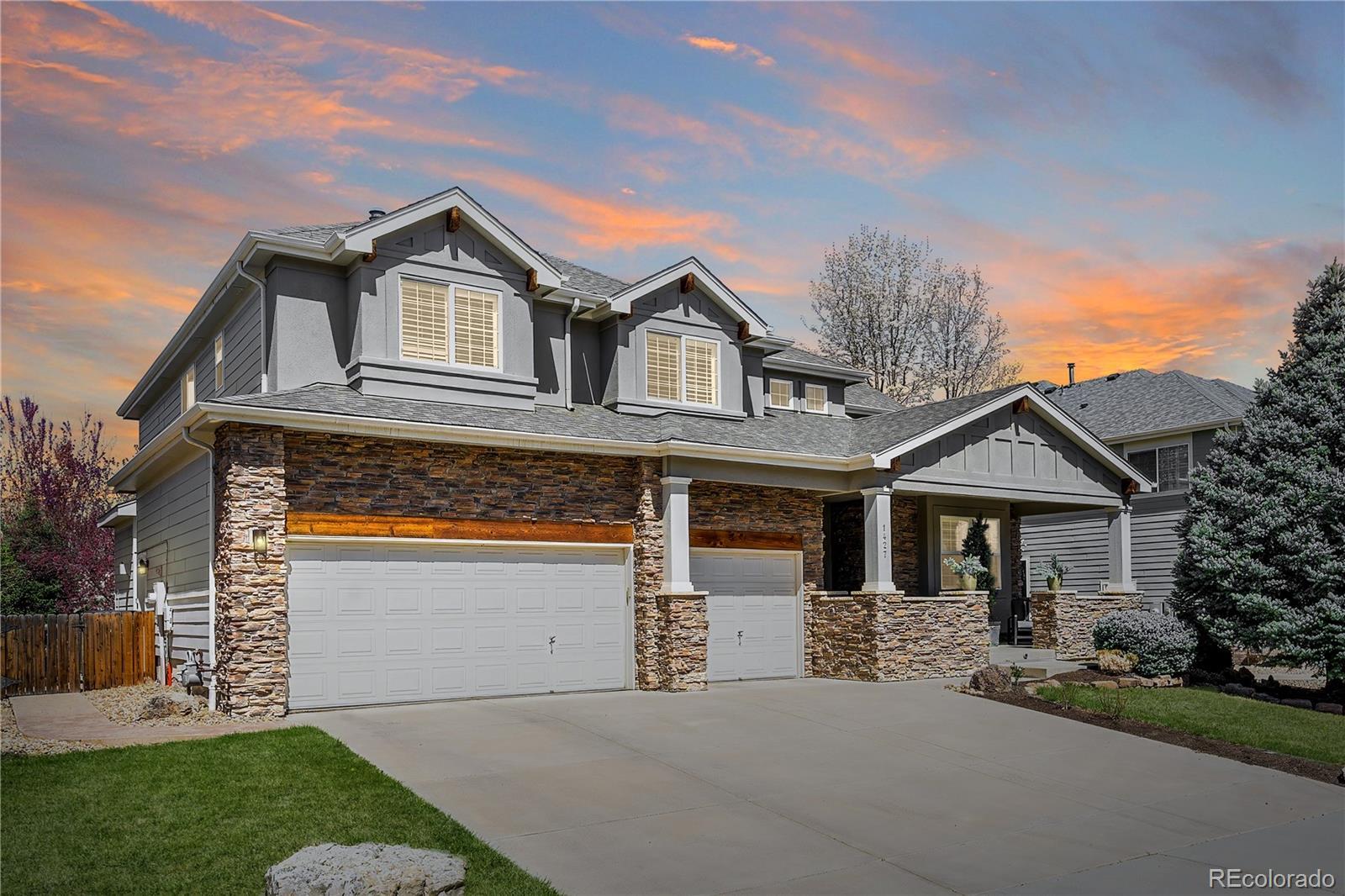Photo of Listing #3915896