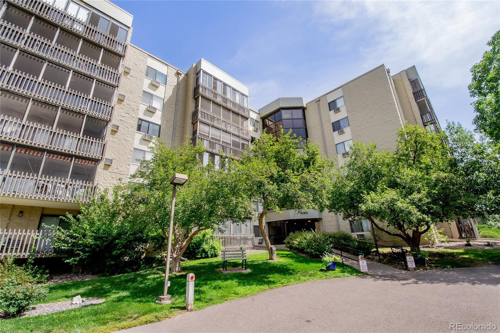 Photo of Listing #3916873