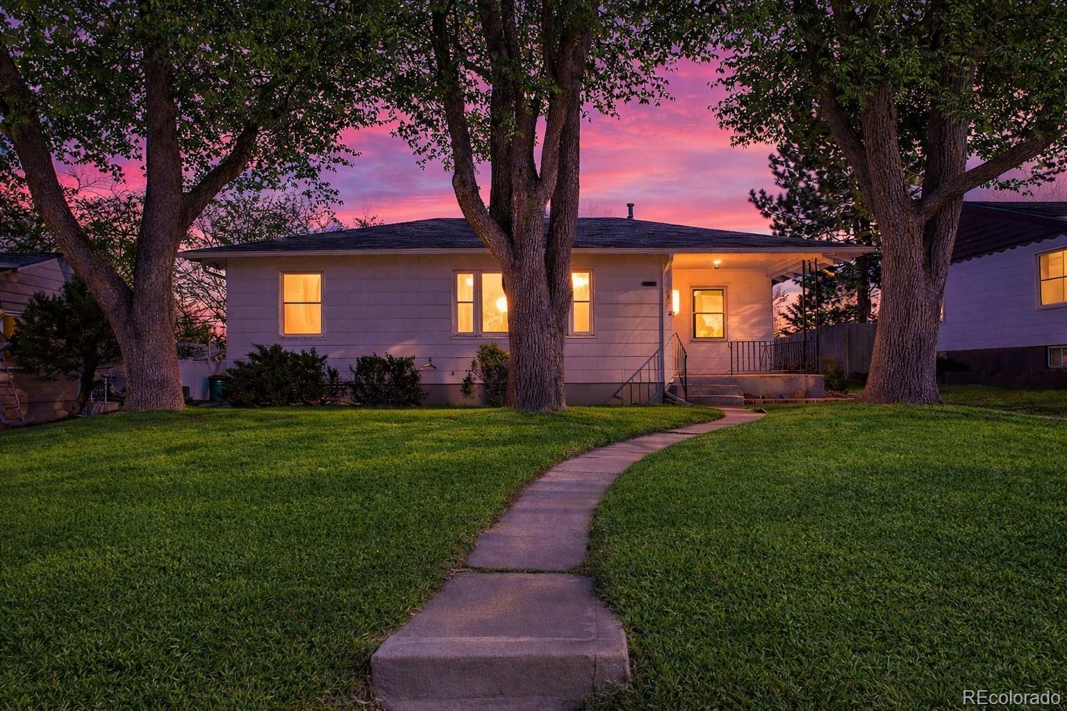 Photo of Listing #3918256