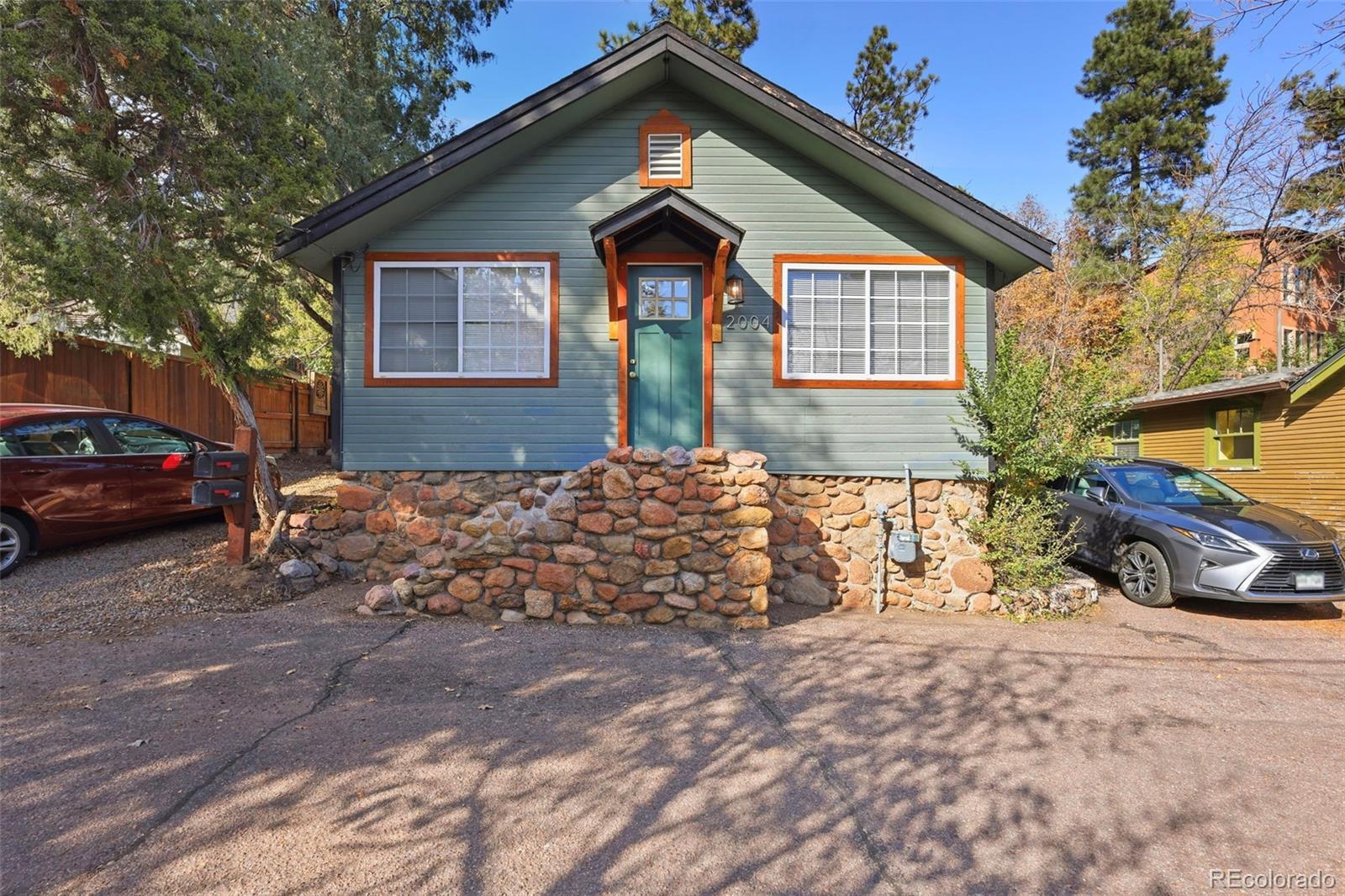 Photo of Listing #3921674