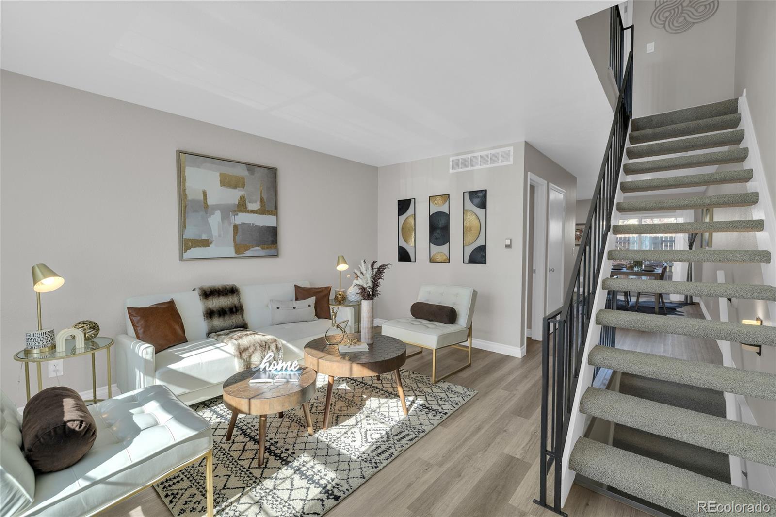 Photo of Listing #3923180