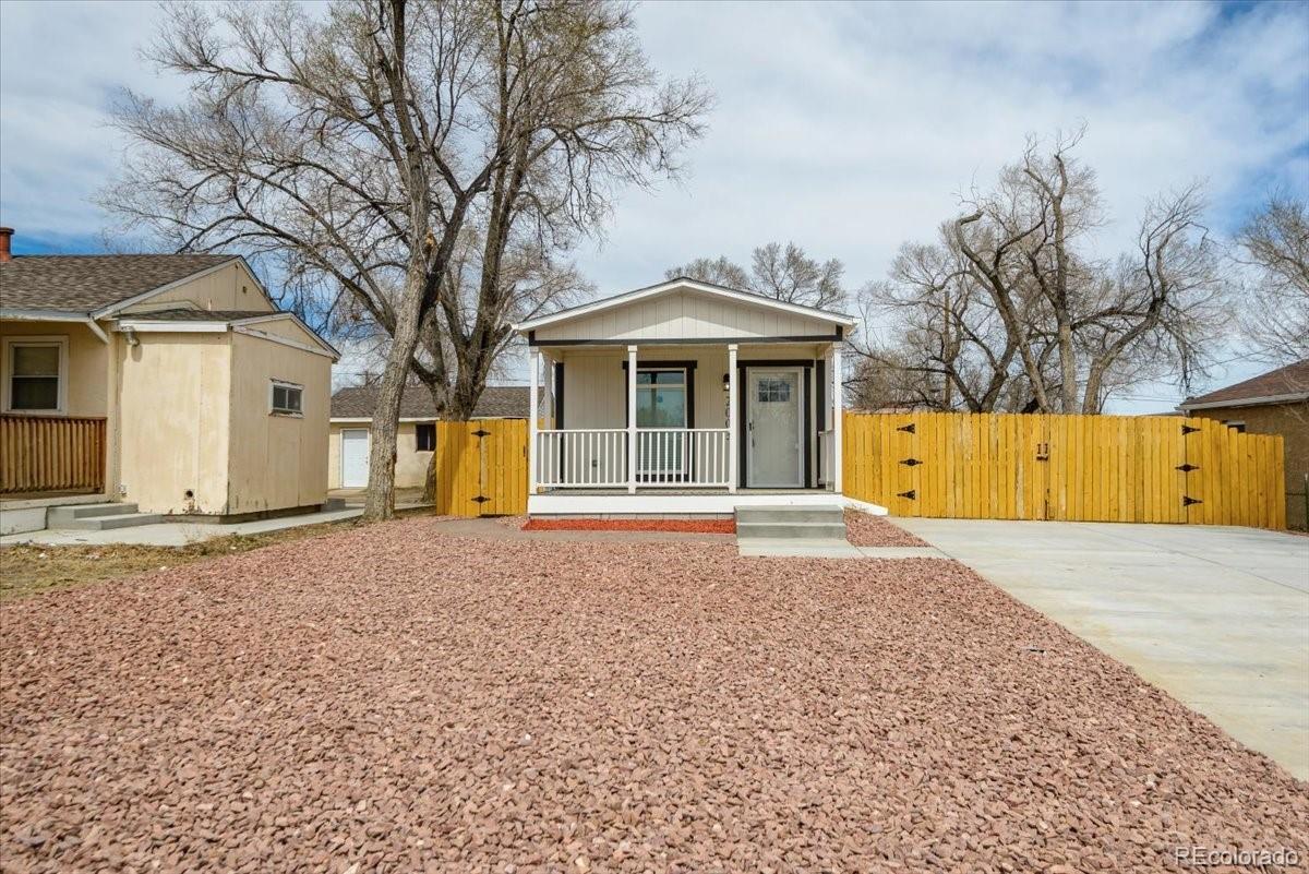 Photo of Listing #3924509
