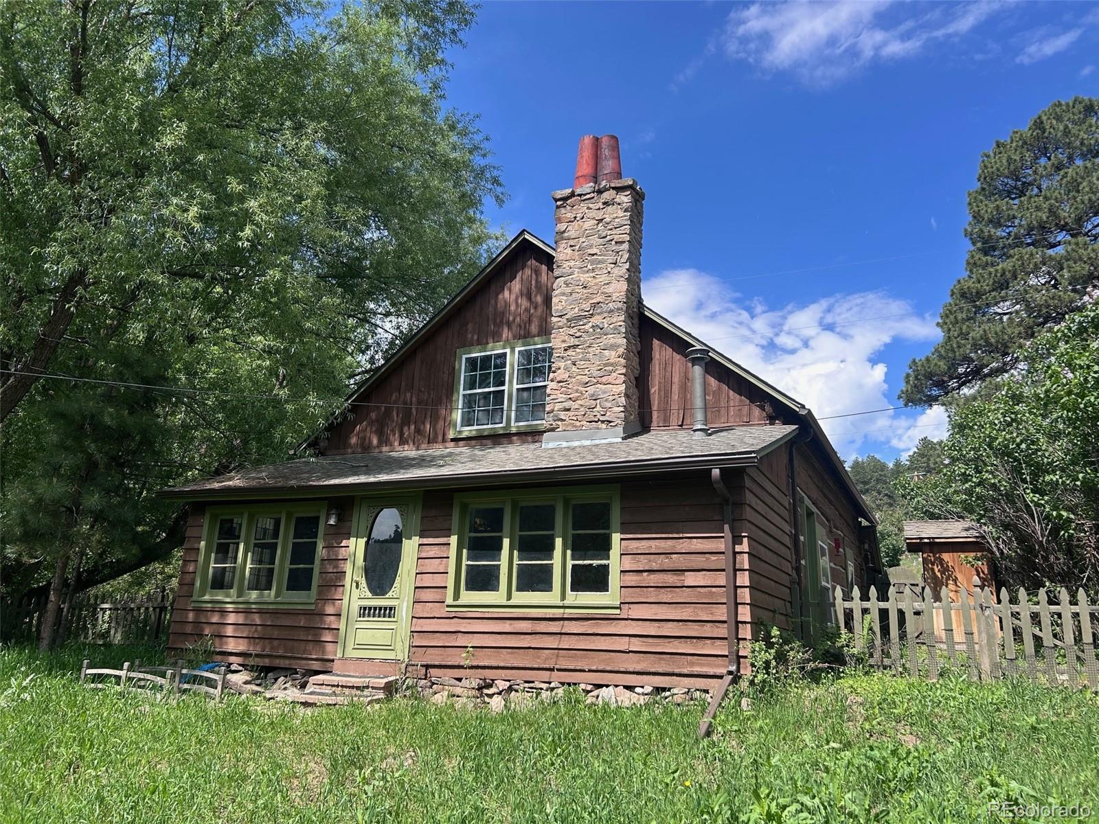 Photo of Listing #3925990