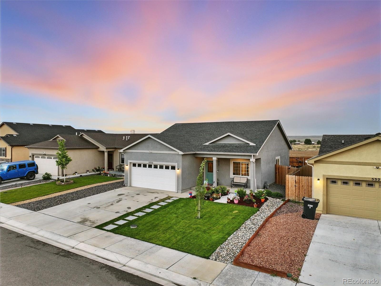 Photo of Listing #3937099