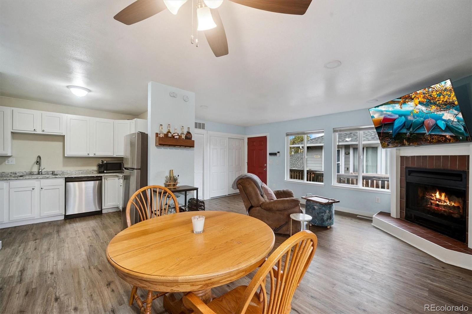 Photo of Listing #3945251