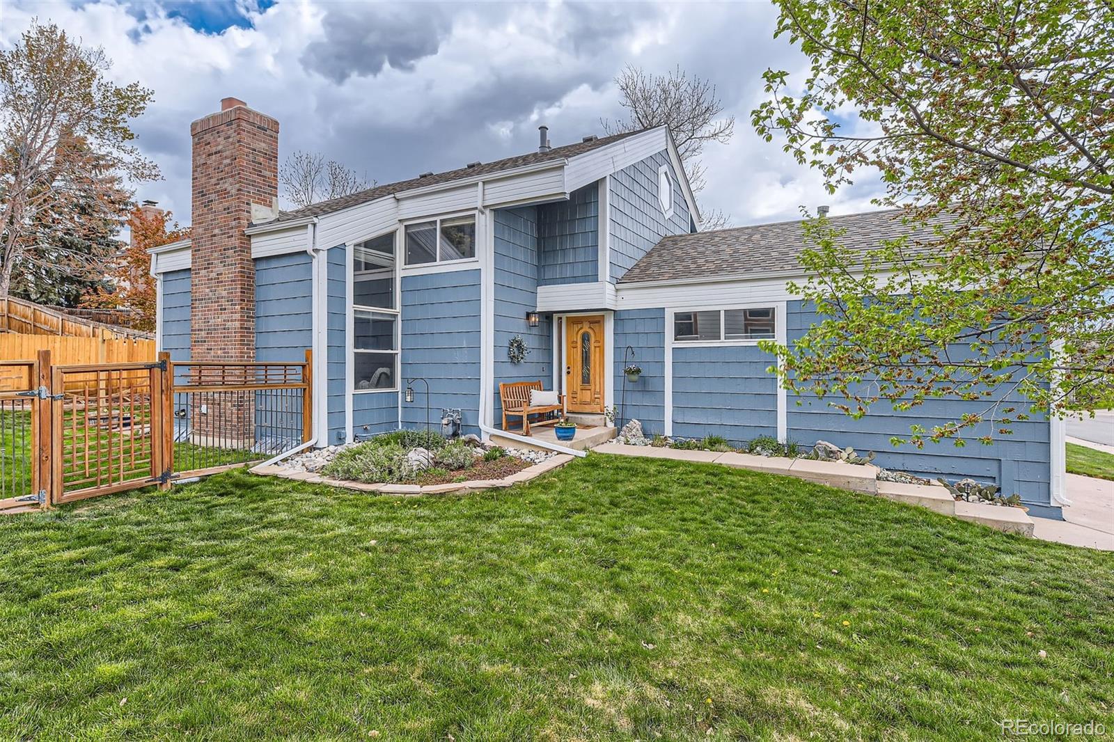 Photo of Listing #3945745