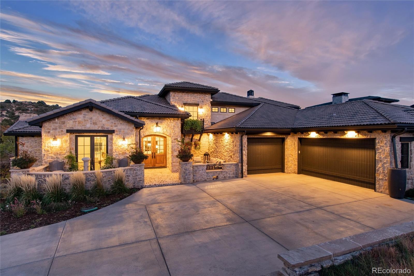 Photo of Listing #3957579