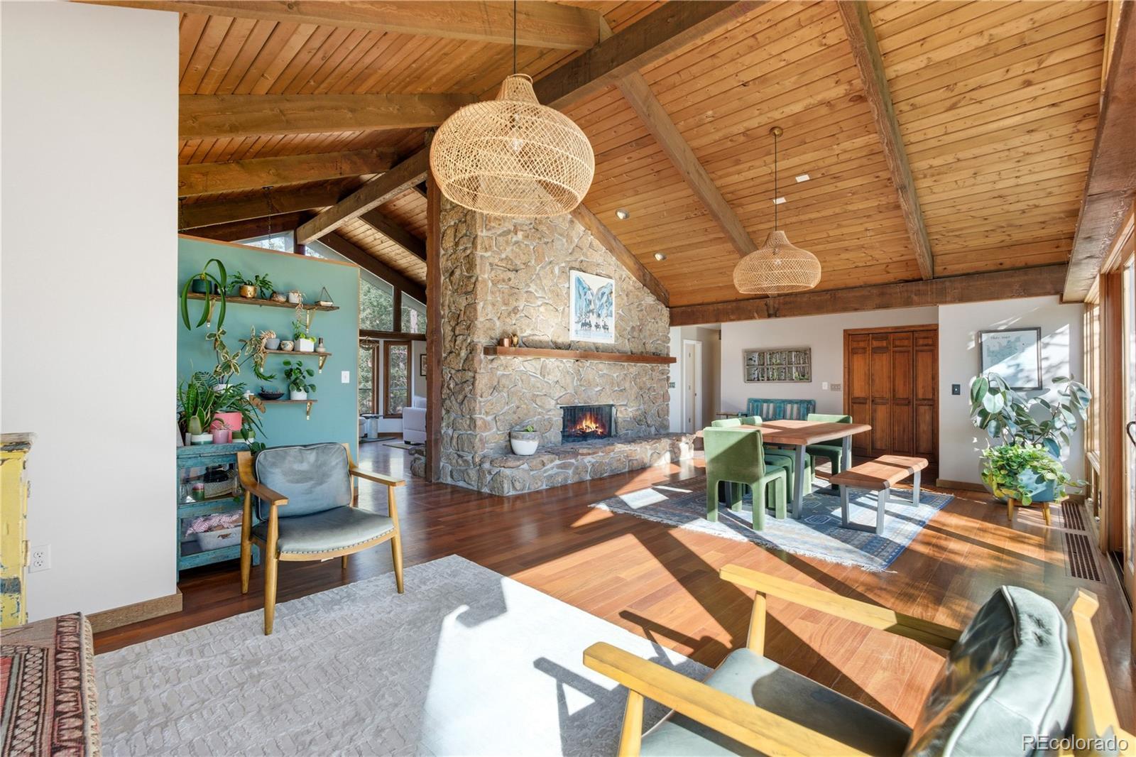 Photo of Listing #4004458