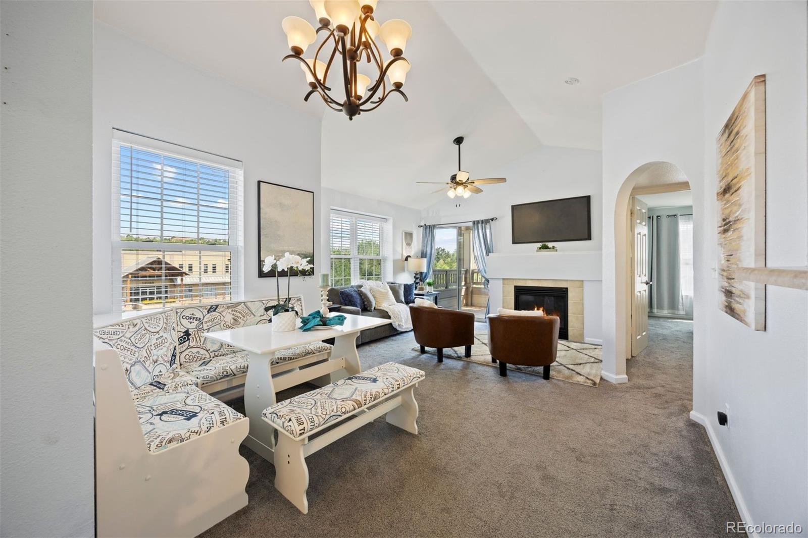 Photo of Listing #4012372