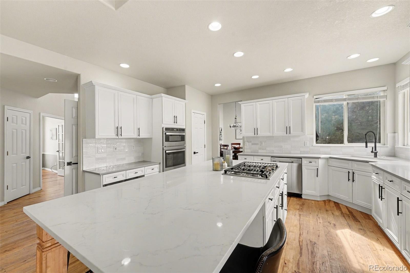 Photo of Listing #4049264