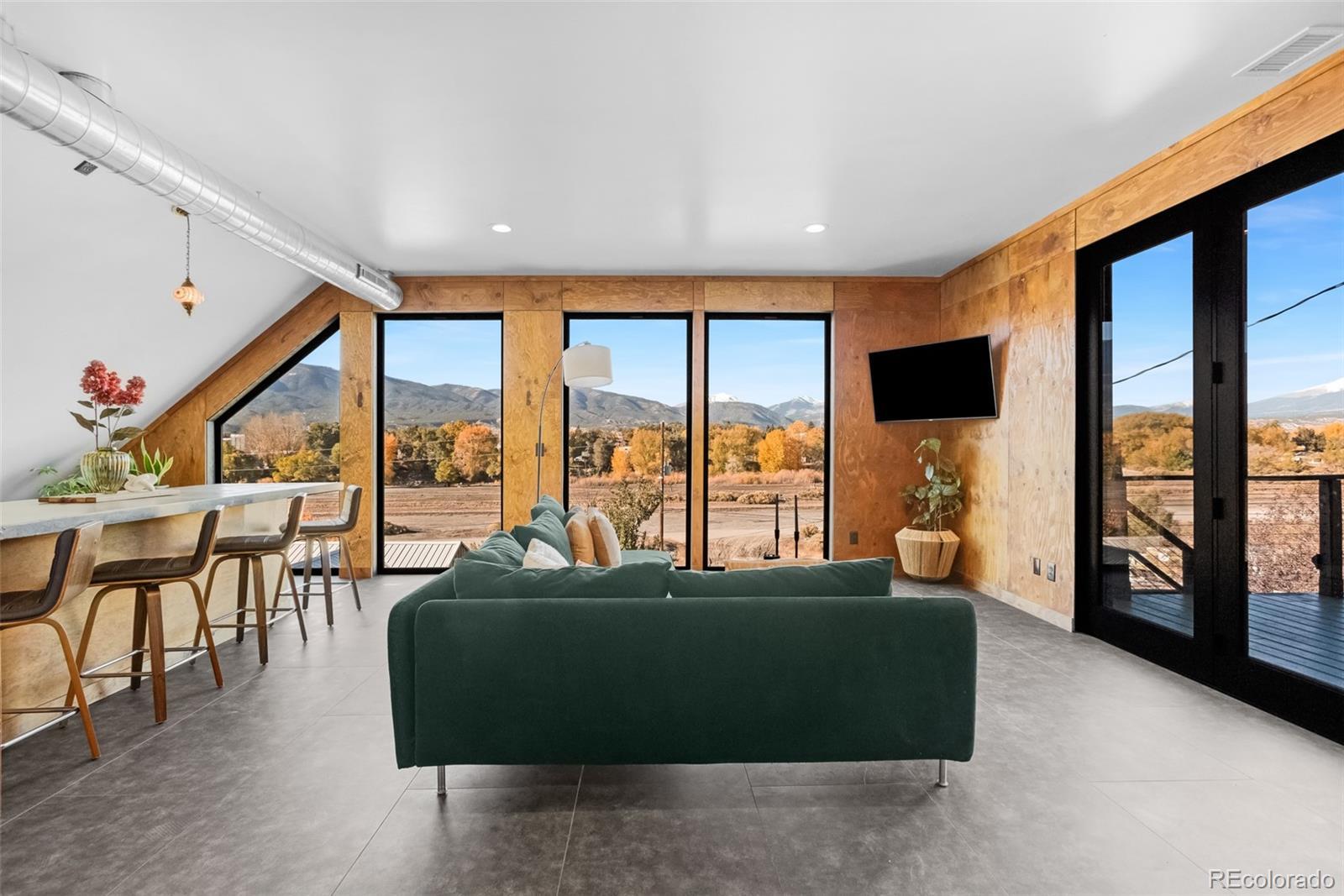 Photo of Listing #4060679