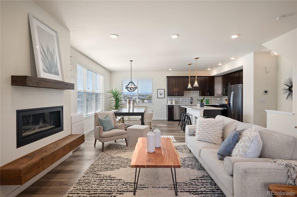 2845 S Fox Court, Englewood