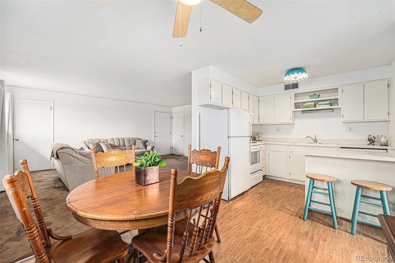 Photo of Listing #4073073