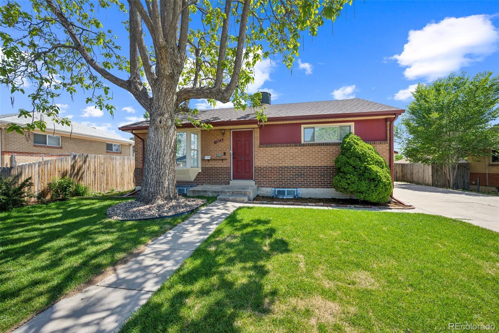 Photo of Listing #4090333