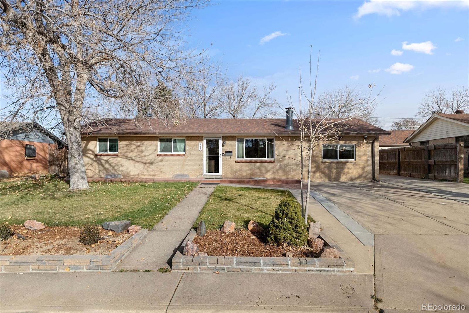 Photo of Listing #4094042