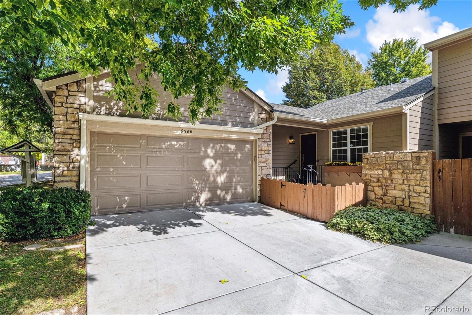 Photo of Listing #4108566