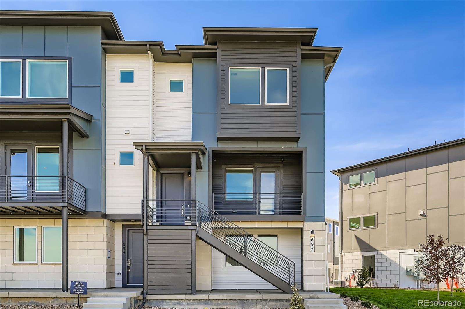 Photo of Listing #4115549