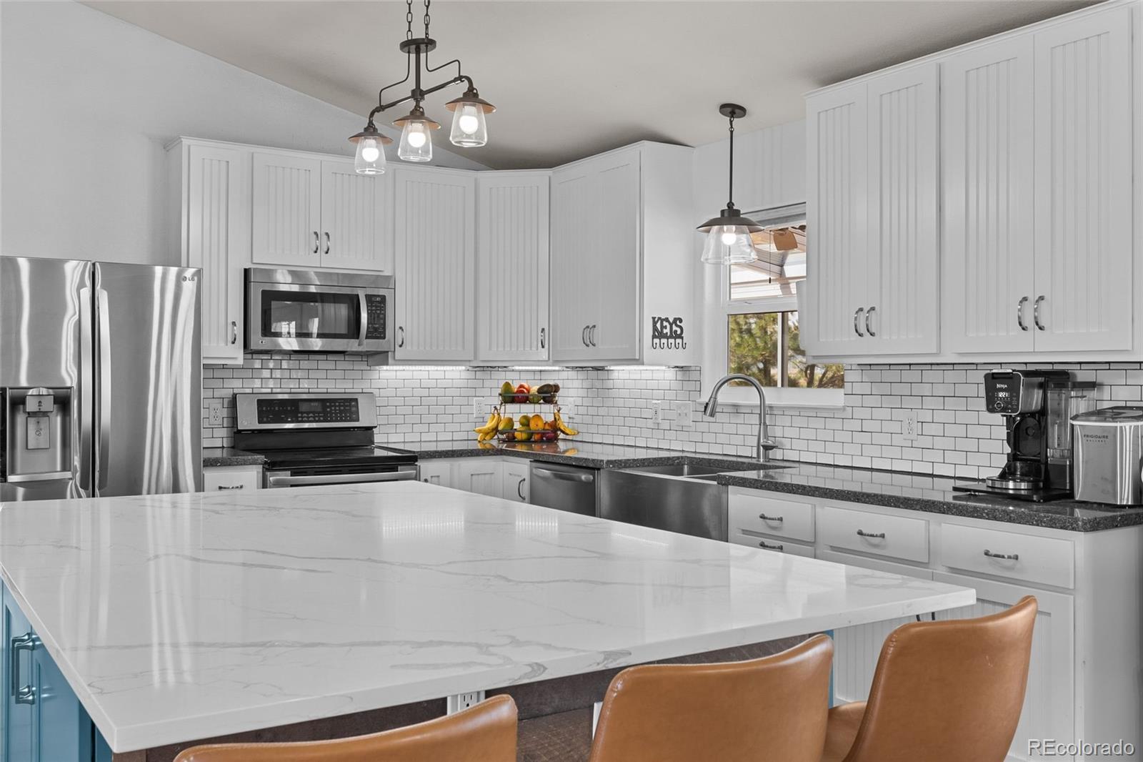 Photo of Listing #4186381