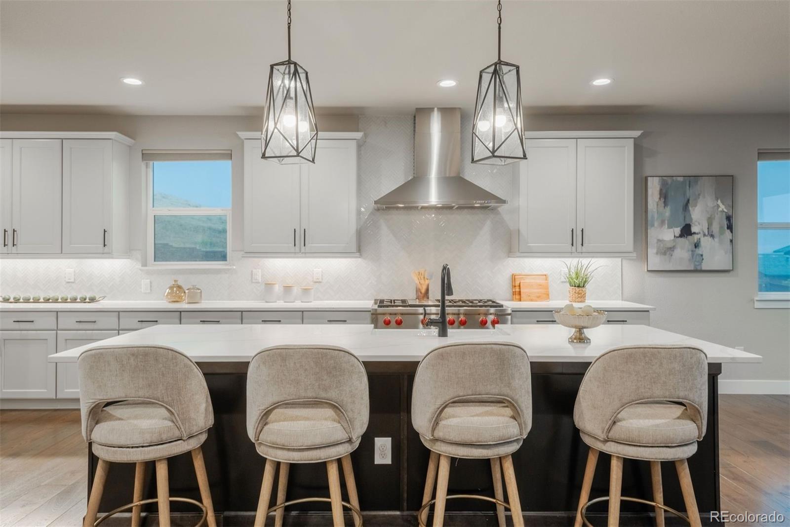 Photo of Listing #4193185