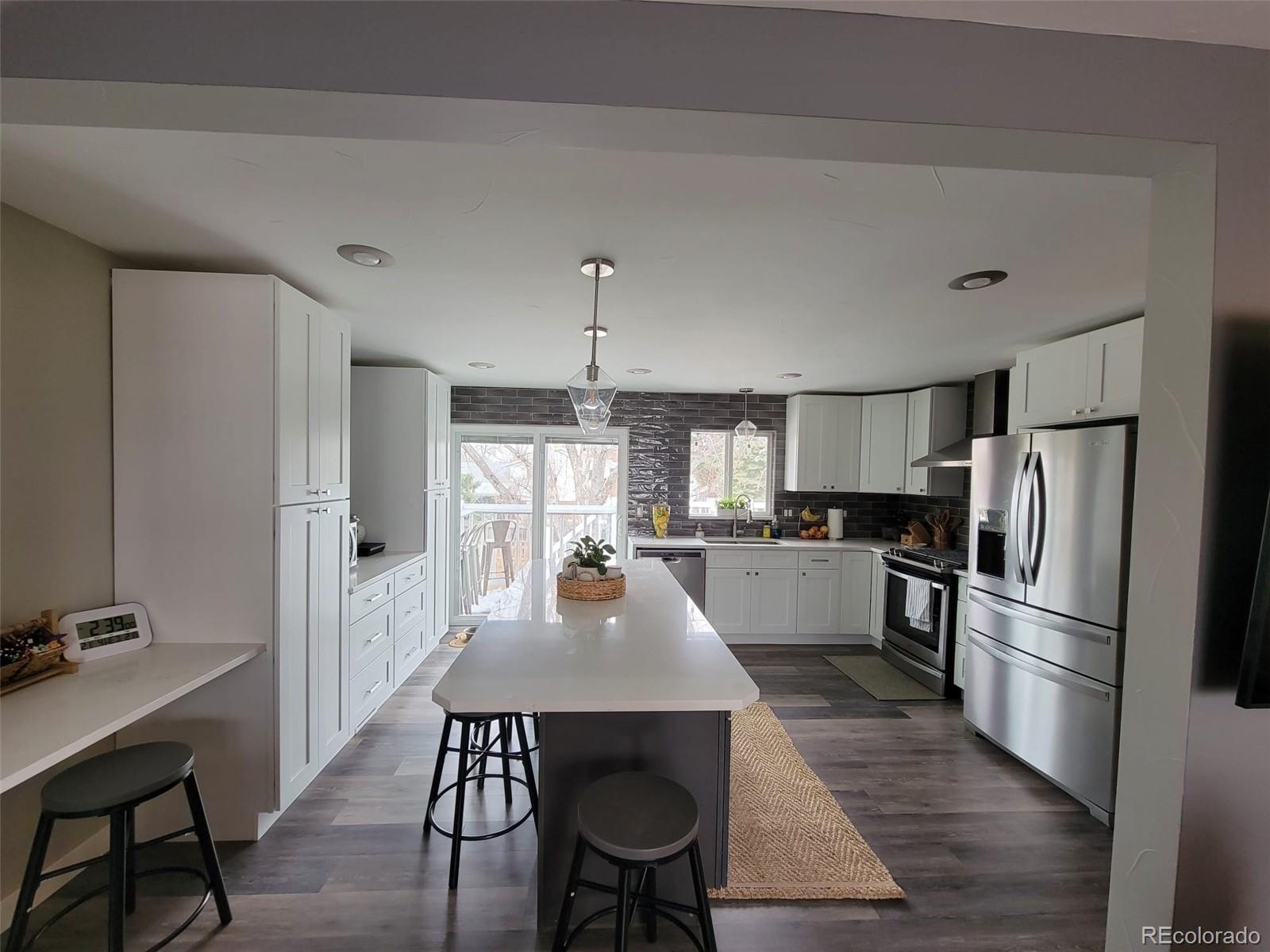 Photo of Listing #4198240