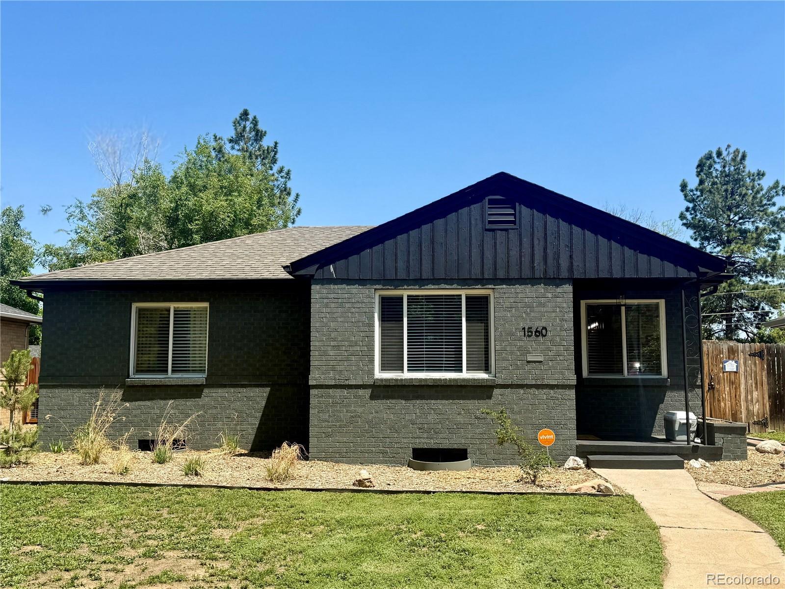 Photo of Listing #4198355