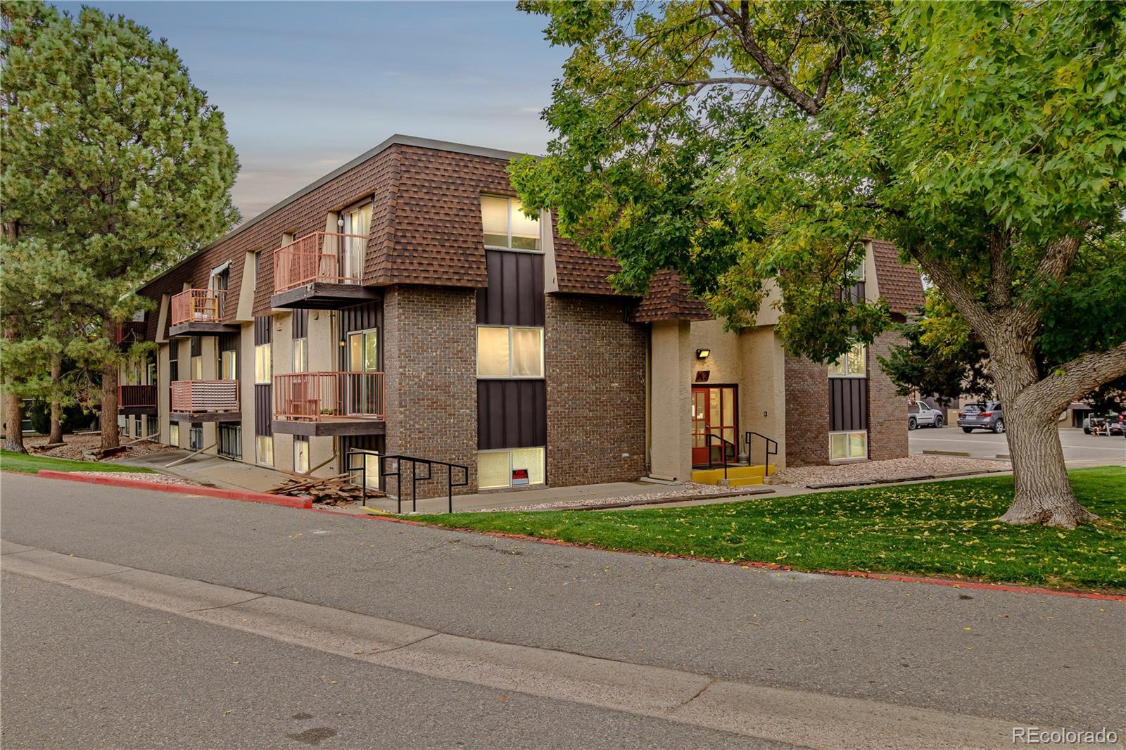 Photo of Listing #4213200