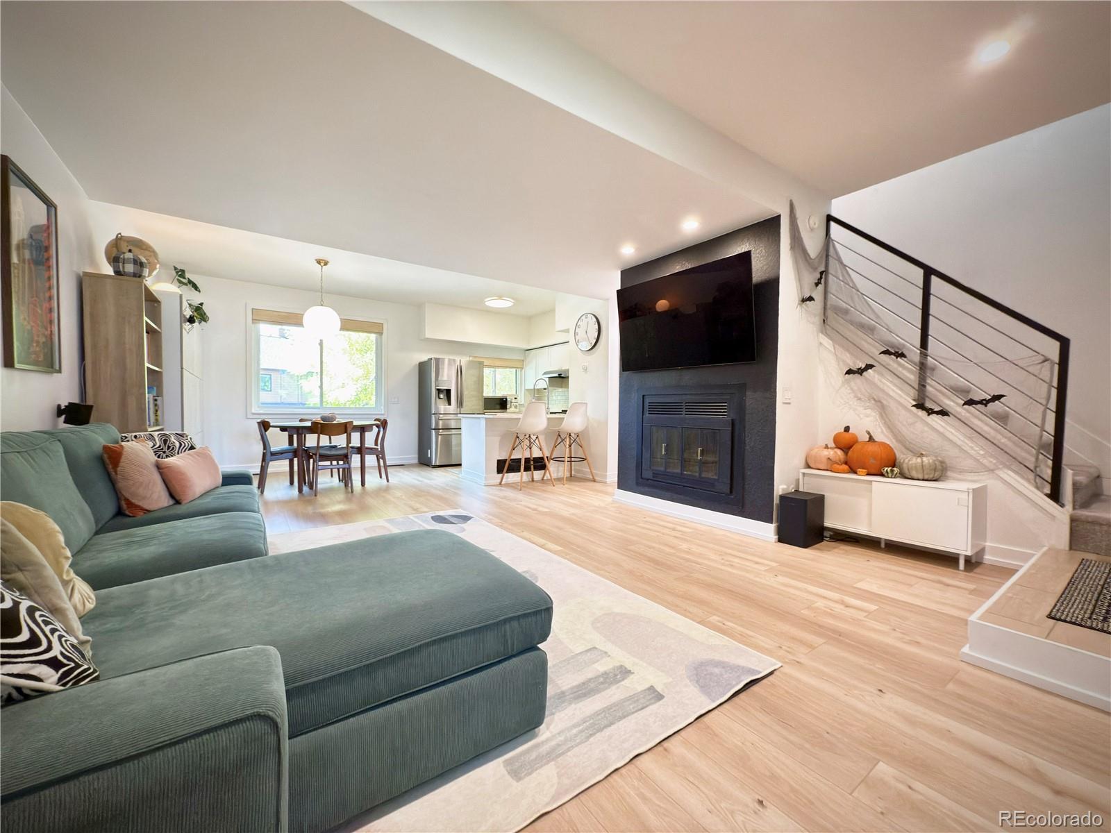 Photo of Listing #4239195