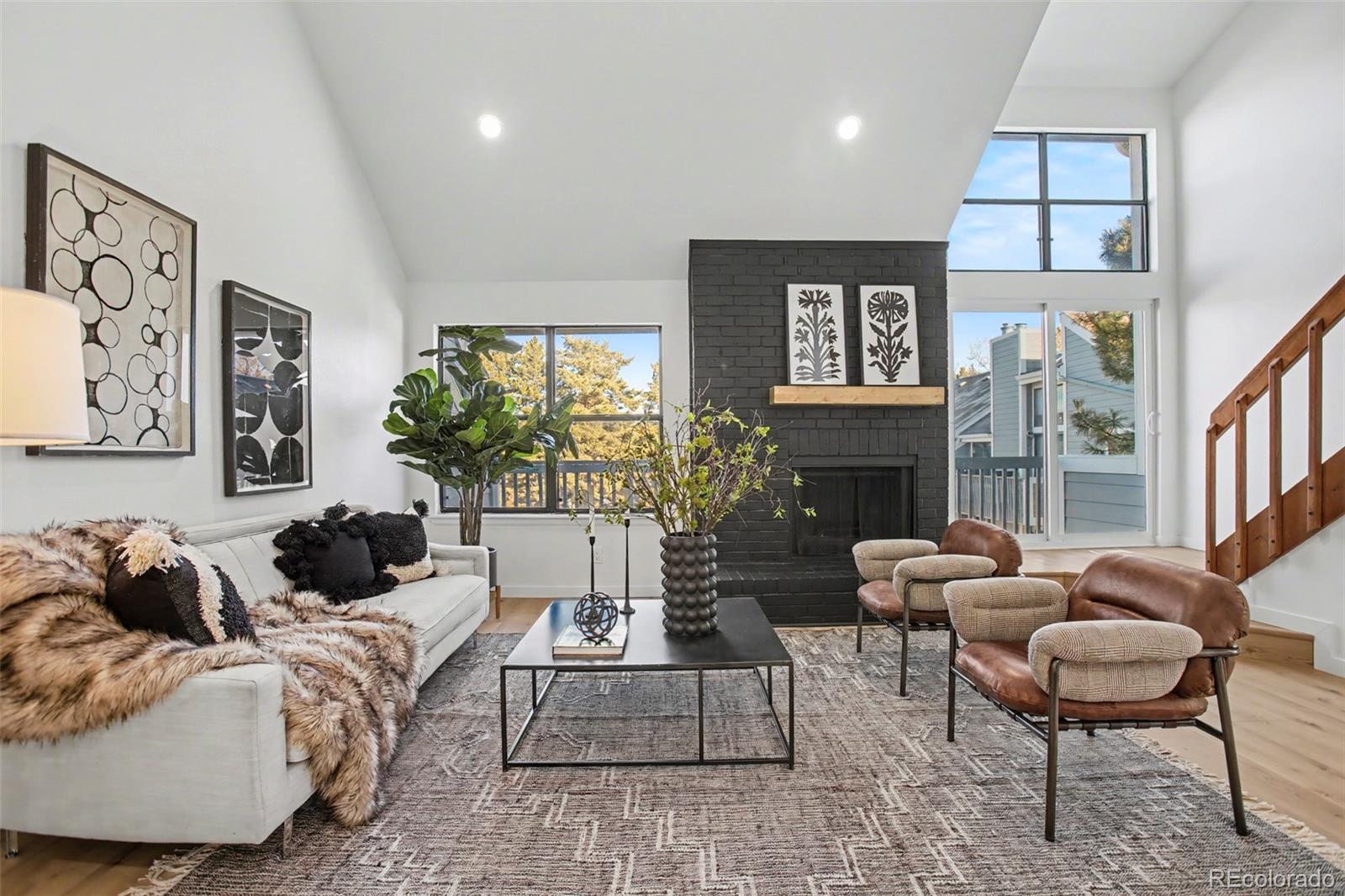 Photo of Listing #4247329