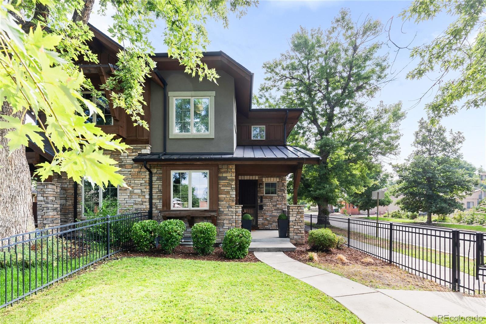 Photo of Listing #4300677