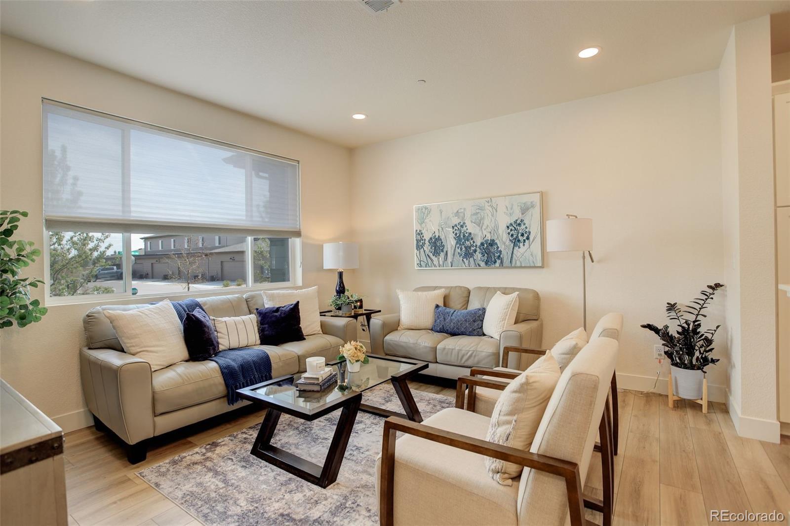 Photo of Listing #4300717