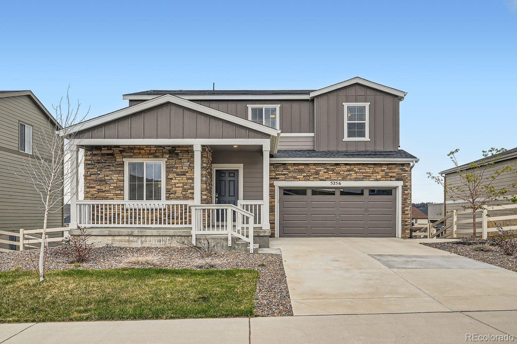 5256 Trails Edge Lane, Castle Rock