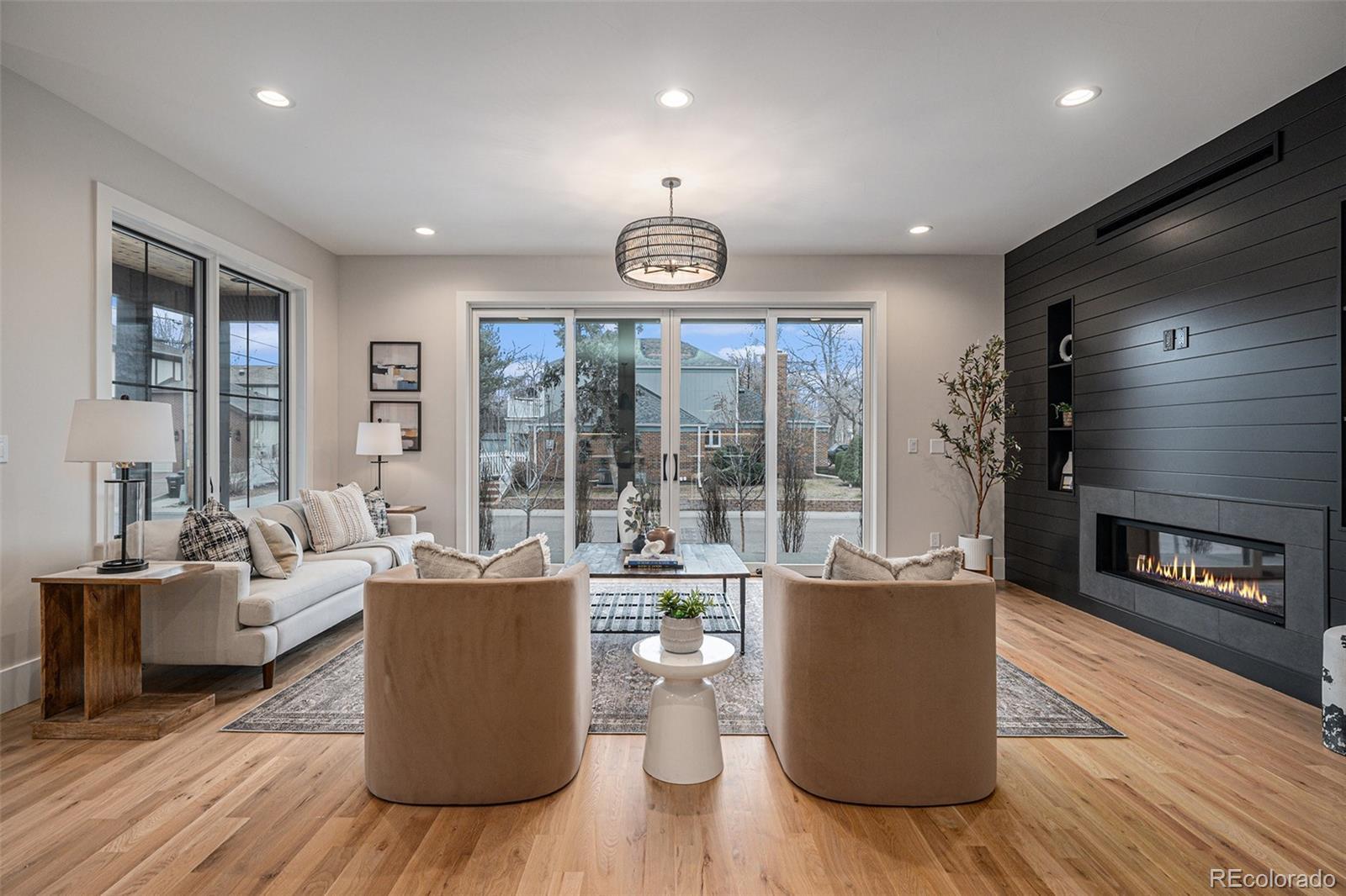 Photo of Listing #4345574