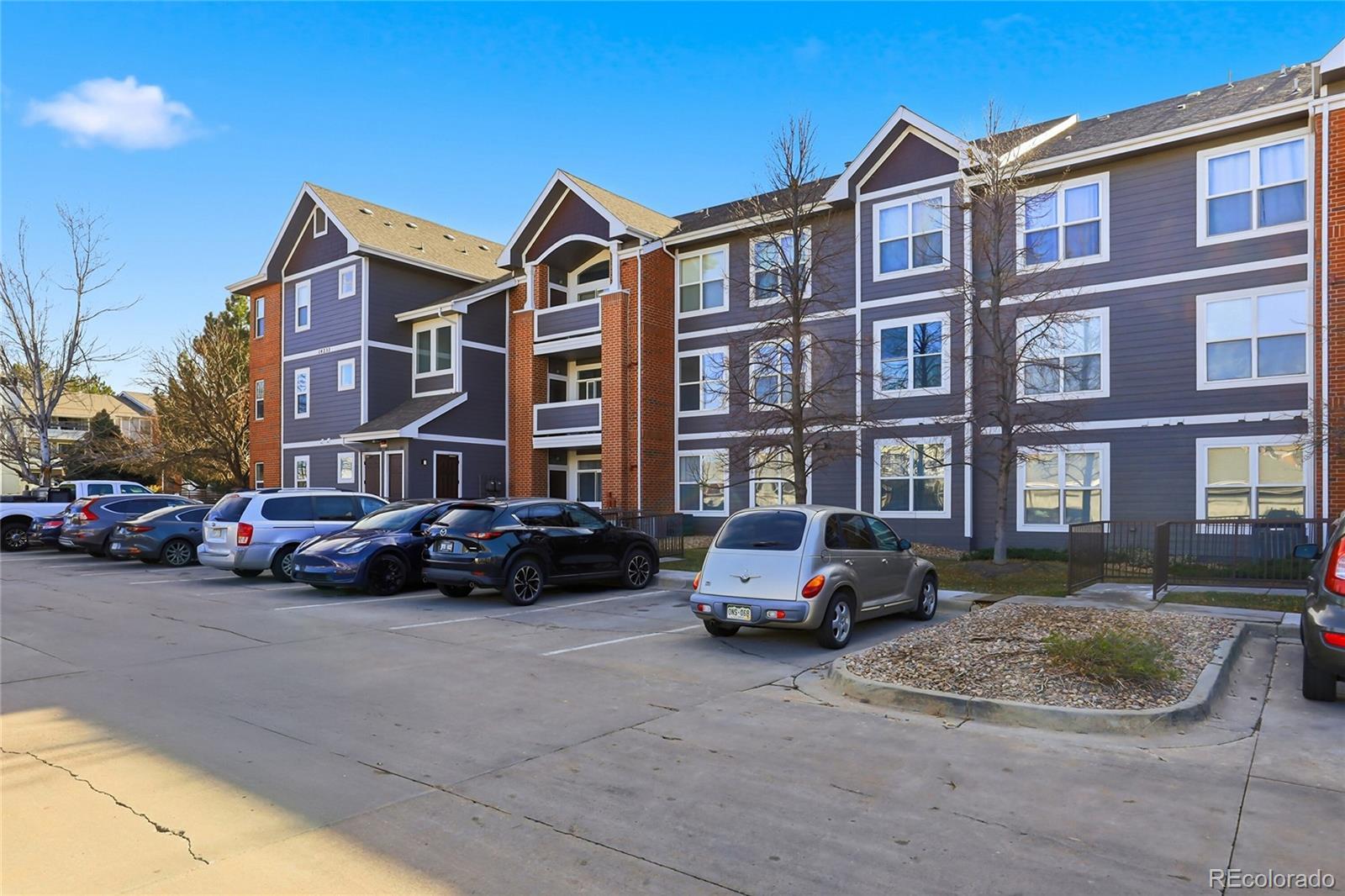 Photo of Listing #4351371