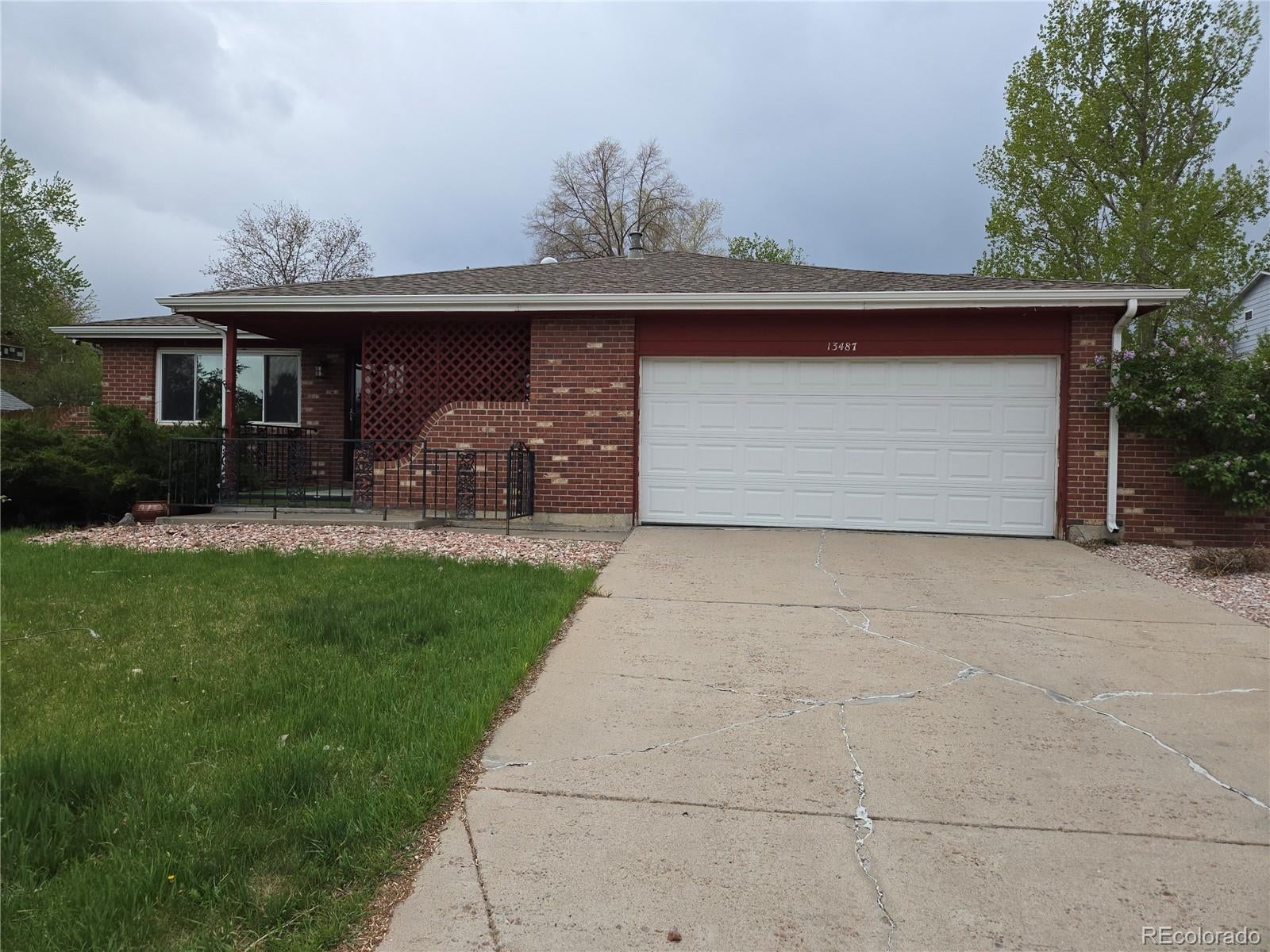 Photo of Listing #4356051