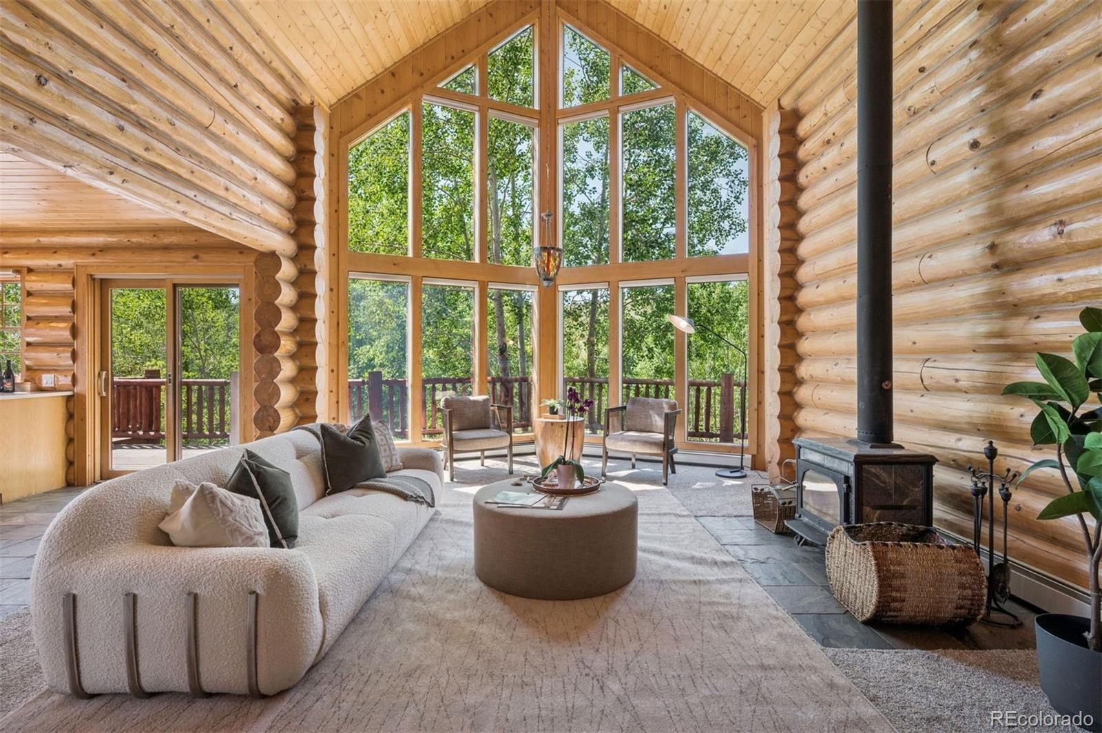 Photo of Listing #4370142