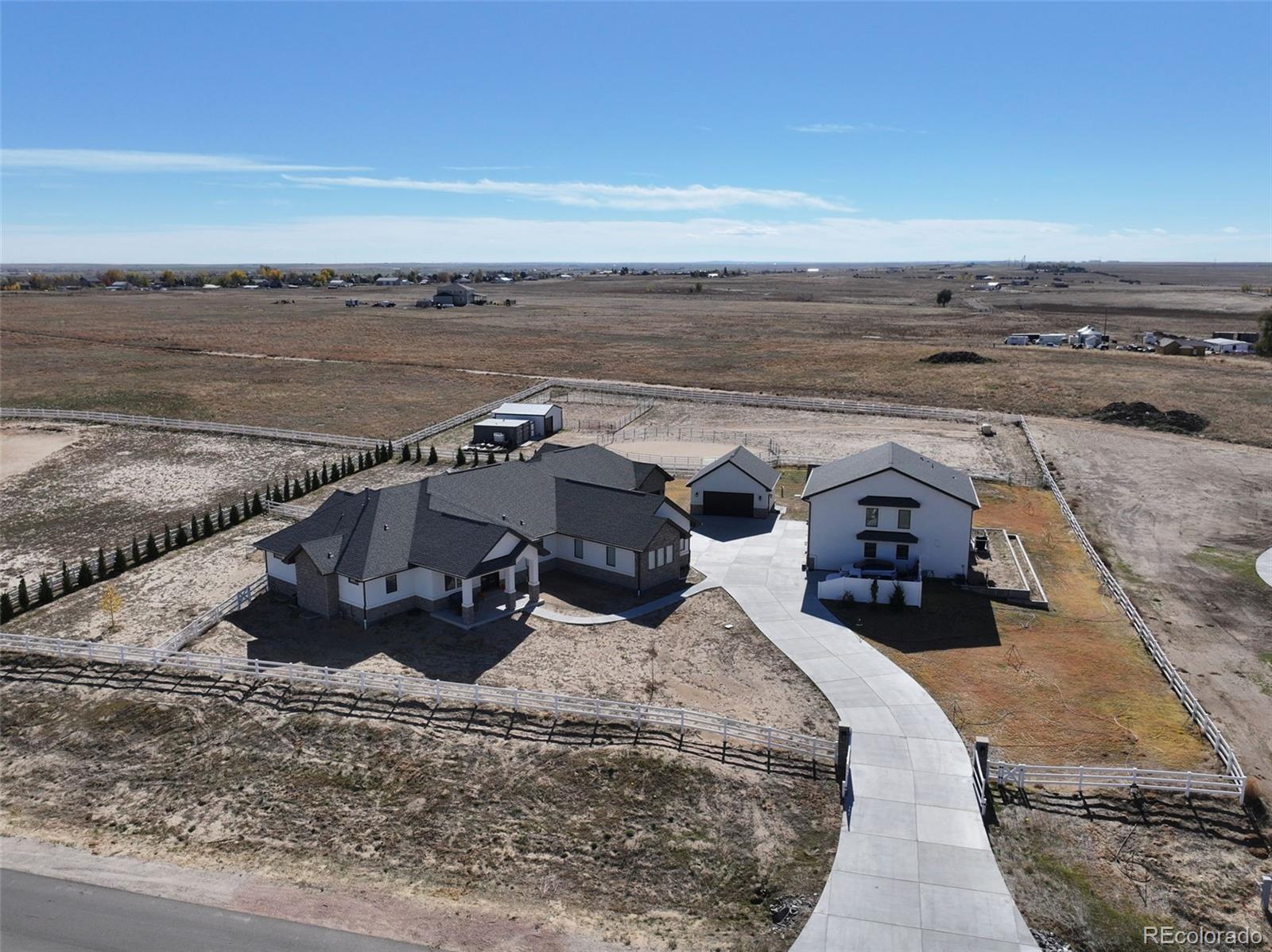 Photo of Listing #4399743